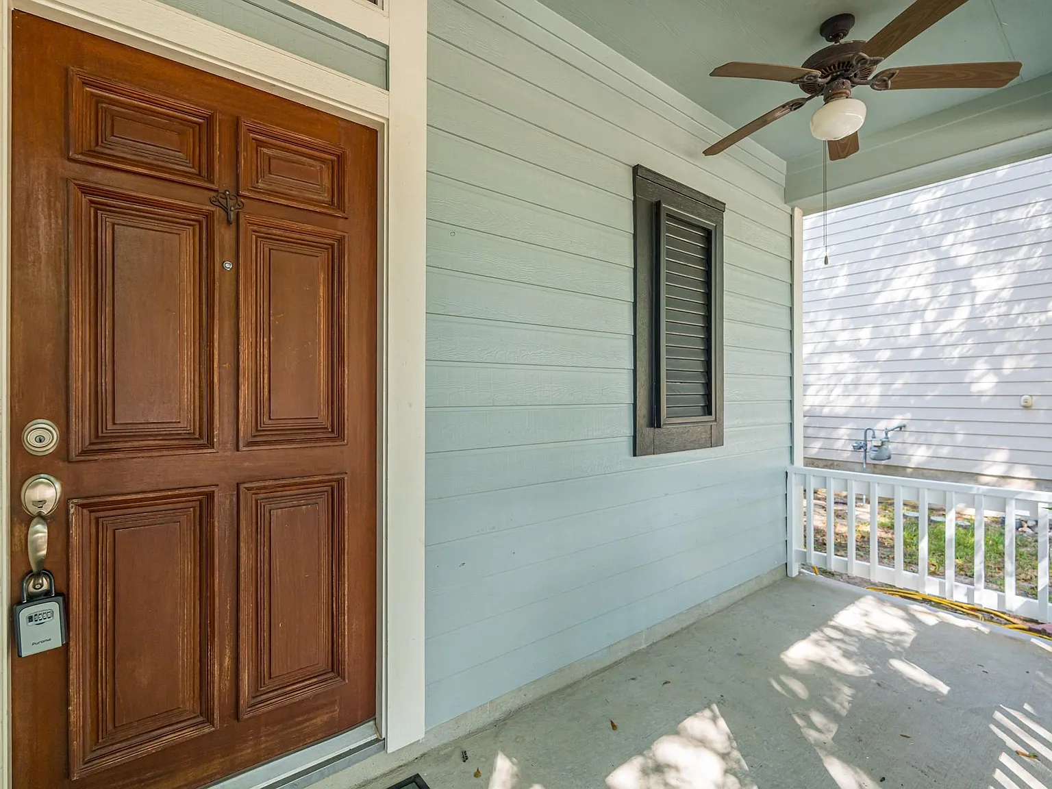 3 bed, 2.5 bath, $2,400 — Photo 4