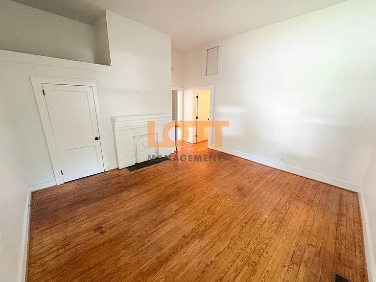 1 Pelzer St — Photo 7