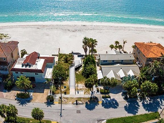 5th image of 870 Bay Esplanade