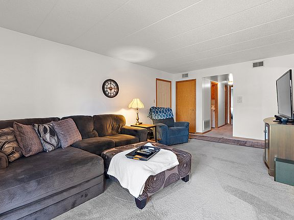 5th image of 4933 E Circle Dr APT 110