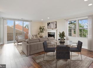 Columbia Court, Arlington, VA 22204