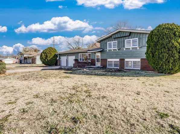 2816 N Bluff St, Wichita, KS 67220