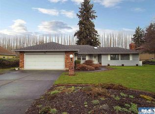 162 Hurricane Ridge Dr, Sequim, WA 98382