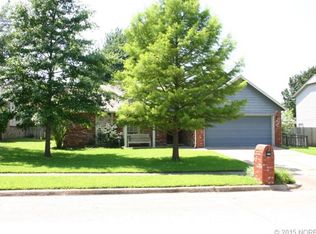 3008 S Juniper Pl W, Broken Arrow, OK 74012