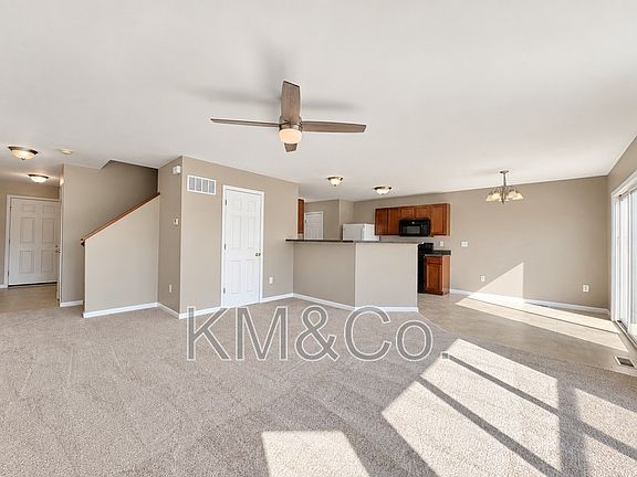 3rd image of 491 Flowering Magnolia Dr