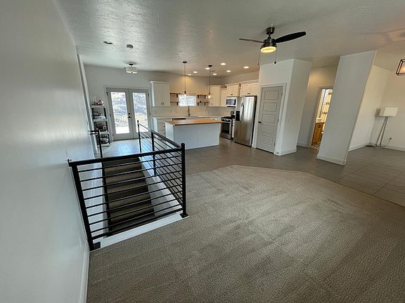 5th image of 543 W 170 S