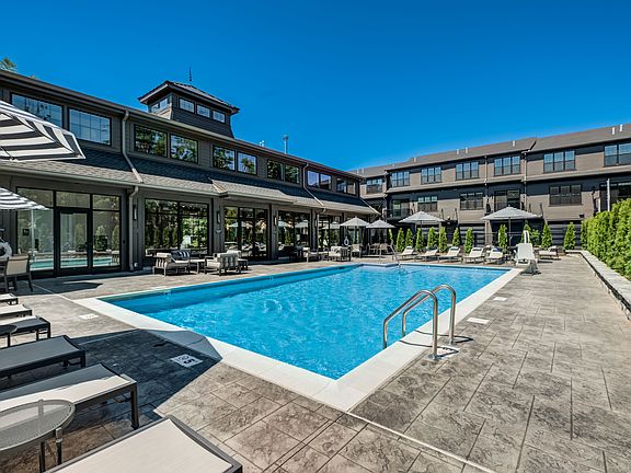 3rd image of 64 Danbury Rd #309