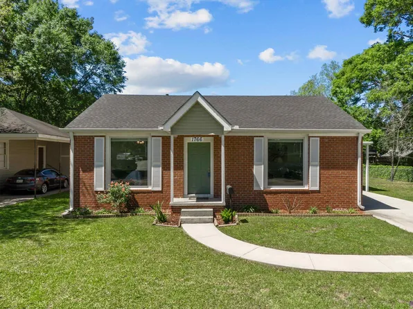 1766 College Dr, Baton Rouge, LA 70808