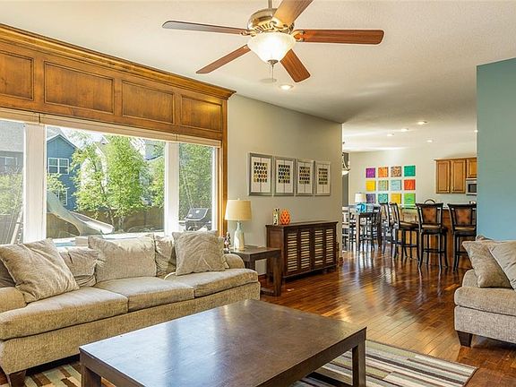 4th image of 550 Spyglass Ct