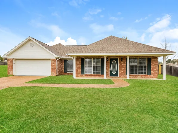 102 Red Oak Cv, Pearl, MS 39208