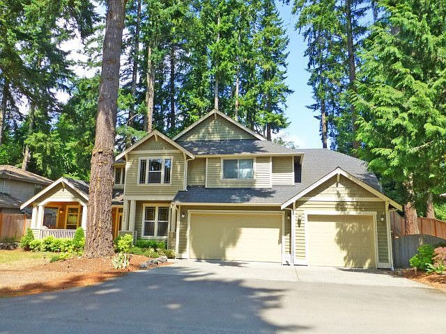 1st image of 18520 26th Ave NE