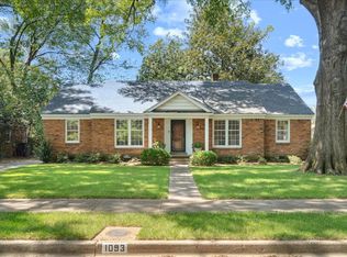 1093 Woodview Dr, Memphis, TN 38117