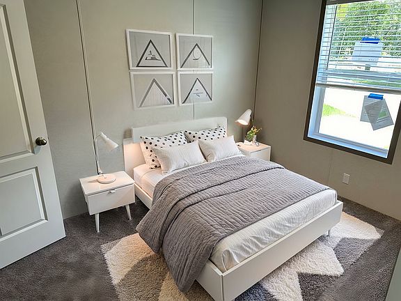 5th image of 4017 N Deadwood Dr #187