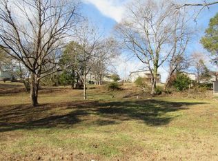 1010 W Mobile St, Florence, AL 35630