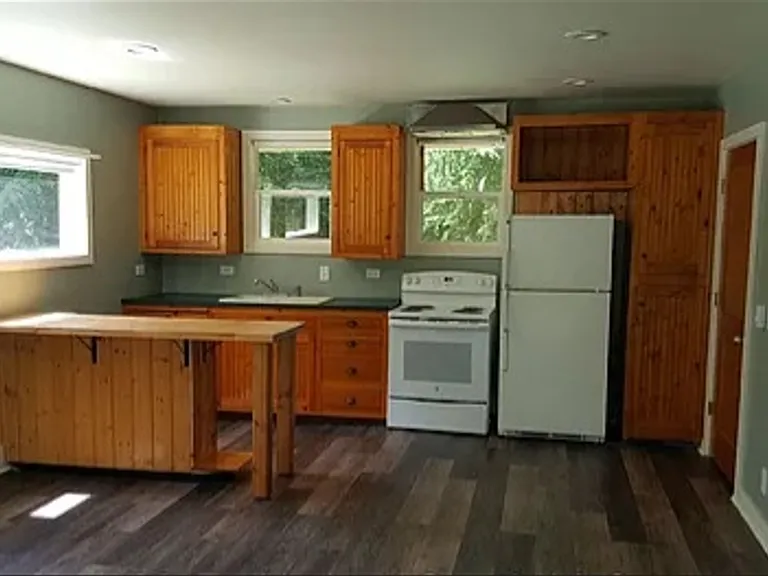 Herrera / Farrow (741 Ellwood Drive) — Photo 3
