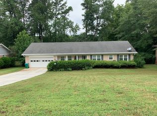 385 Royal Oaks Ter, Stone Mountain, GA 30087