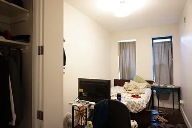 Rented by Rennit Inc.