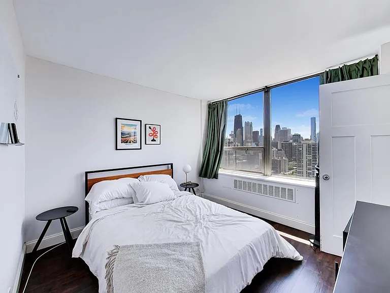 1460 Sandburg St #2809 — Photo 9