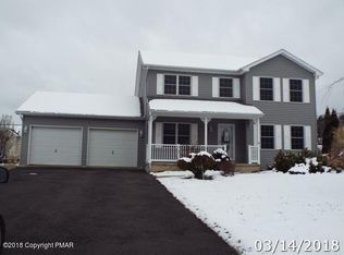 9 Cross Rd, Drums, PA 18222