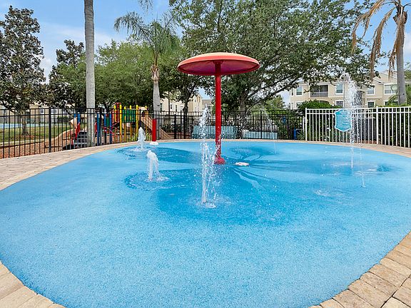 5th image of 8157 Sun Palm Dr