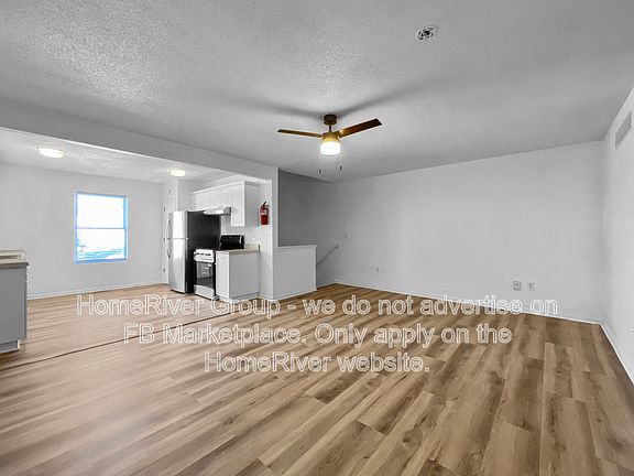 4th image of 5633 N Northwood Ter