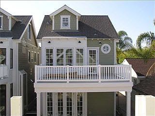 5th image of 225 Coronado Dr