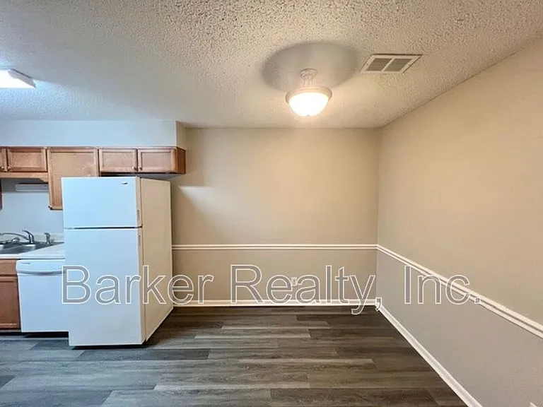 203-2B E Ransom St — Photo 11