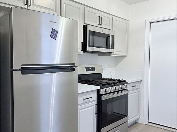 3rd image of 4928 Nellie Springs Ct