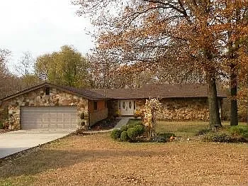 116 Candlelite Dr photo 1