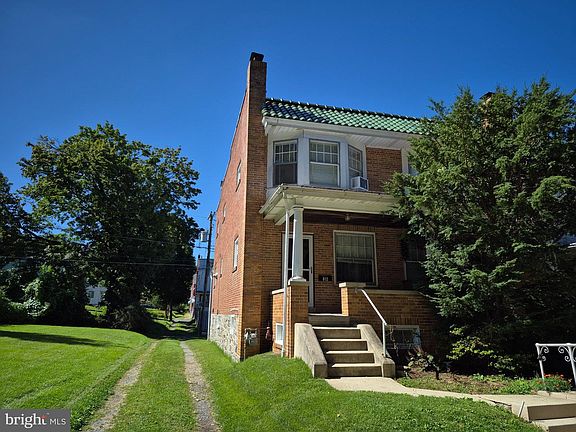 3rd image of 612 S 19th St