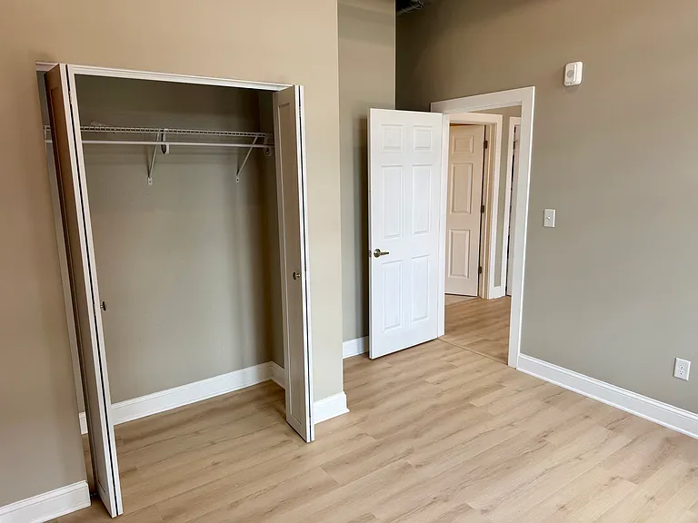 347-355 Main St #2 — Photo 11