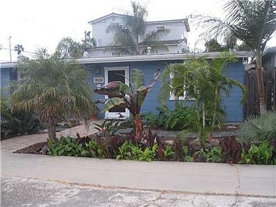 2nd image of 4826-28 Dawes St