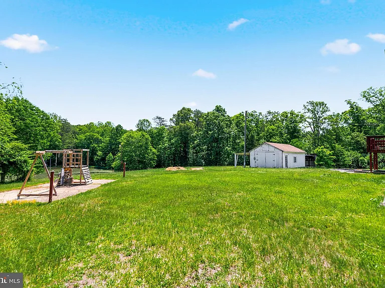 11325 Bacon Race Rd — Photo 48
