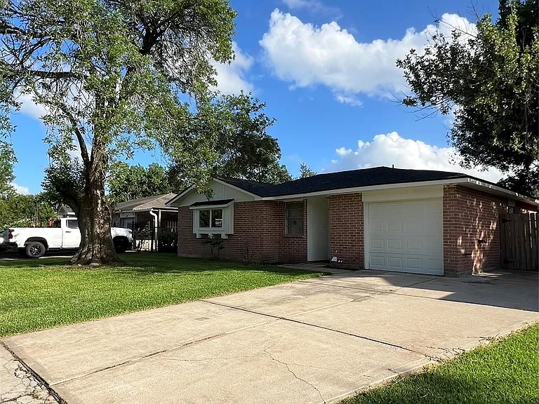 5023 Ridgestone St — Photo 2