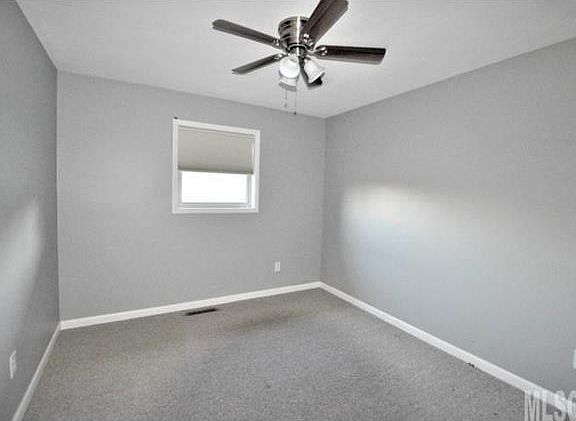 3rd image of 1120 Cannon Dr