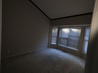 14 Eagle Ridge Rd, Lake Orion, MI 48360