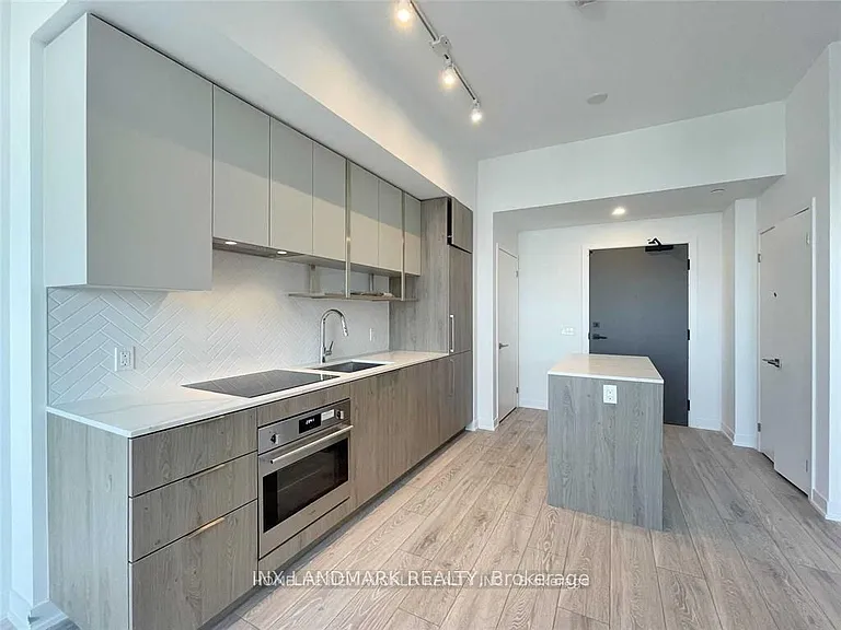 15 Holmes Ave #2706 — Photo 3
