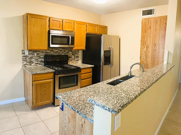255 S Kyrene Rd #115 — Photo 2