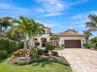4129 Willowhead Way, Naples, FL 34103