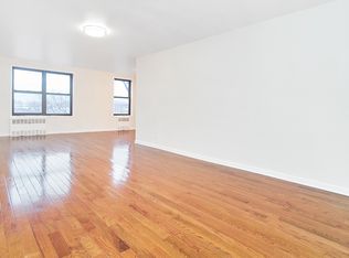 41-25 Case St #4F, Elmhurst, NY 11373