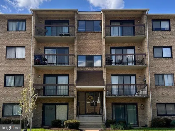 2 Summit Hill Ct APT C3, Baltimore, MD 21228