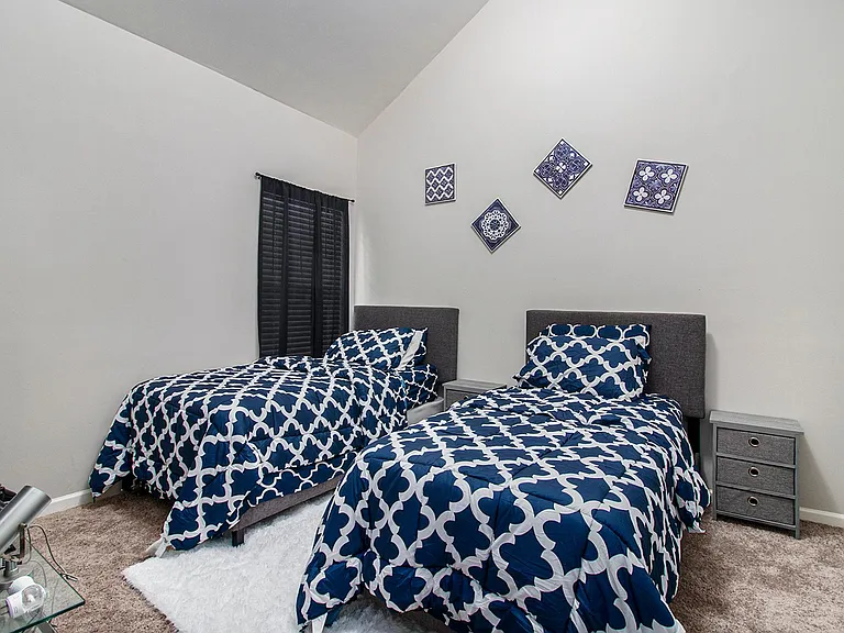 Busby Mill Ct — Photo 10