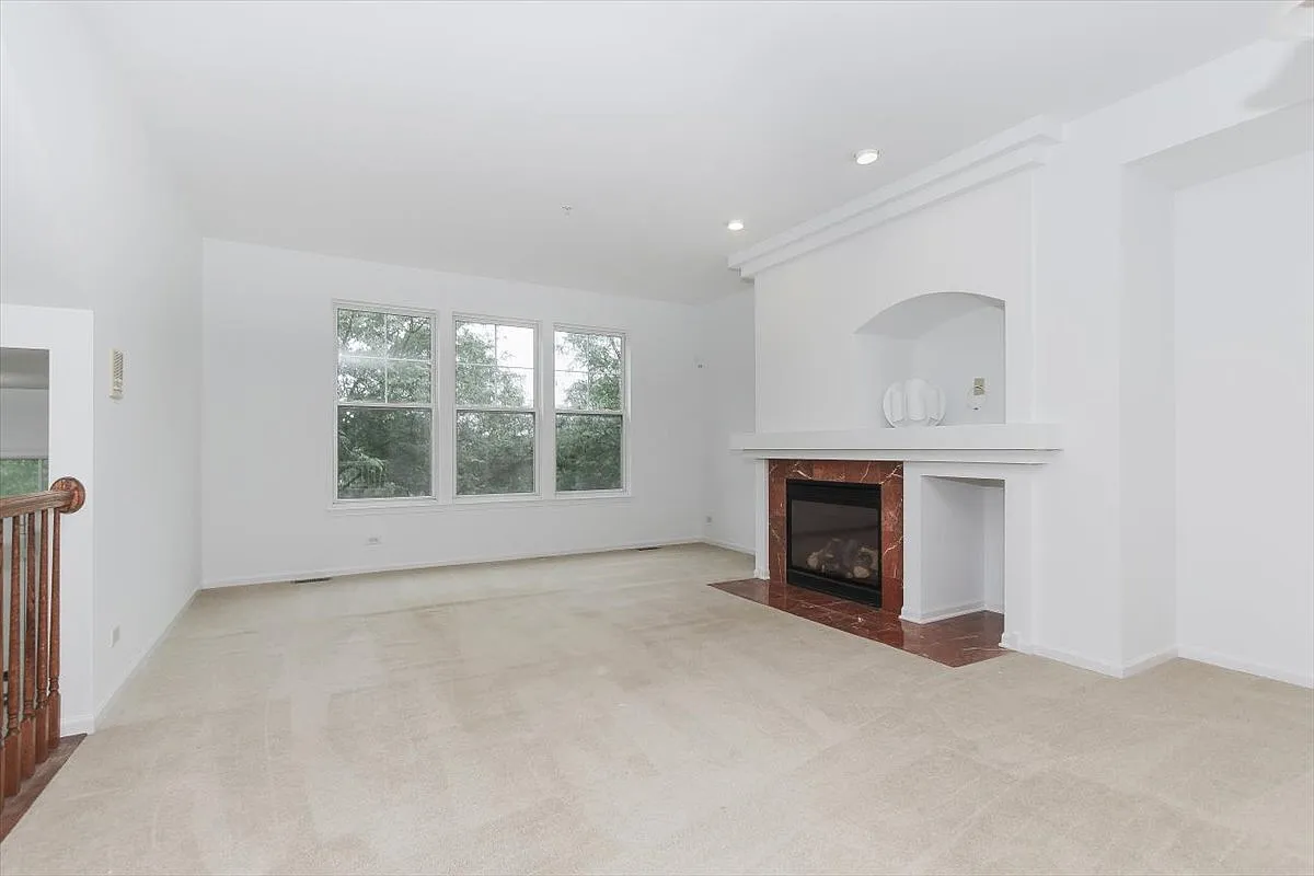 2 bed, 4.0 bath, 2173 sqft, $2,850 — Photo 4