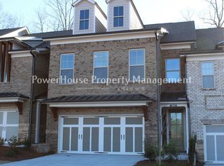 3880 Glenview Club Ln, Duluth, GA 30097
