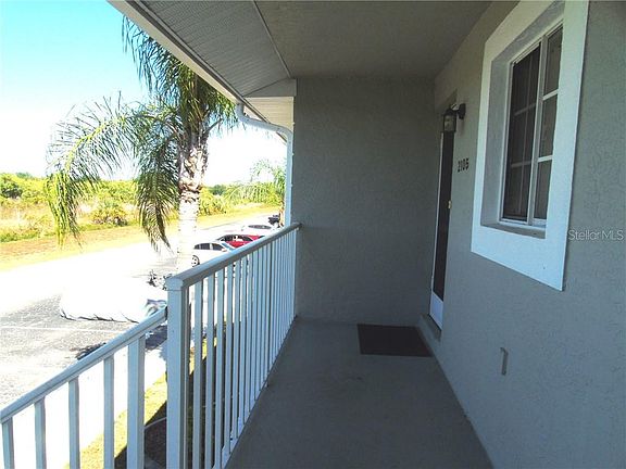 3rd image of 3310 Loveland Blvd Unit 2105