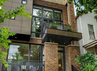 1544 W Henderson St, Chicago, IL 60657