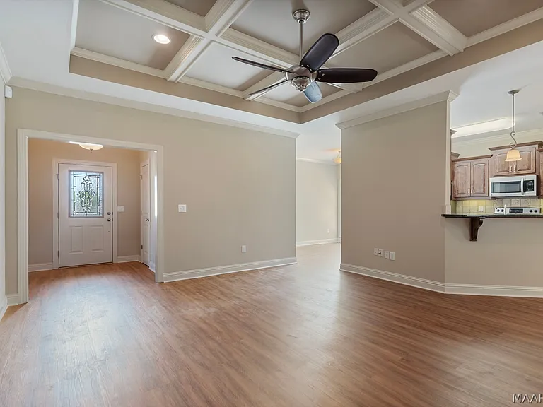 30 Payton Ct — Photo 3