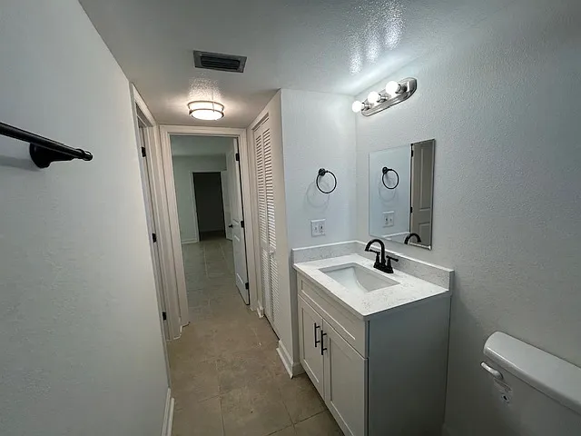 4956 Harbor Villa Ln #109 — Photo 20