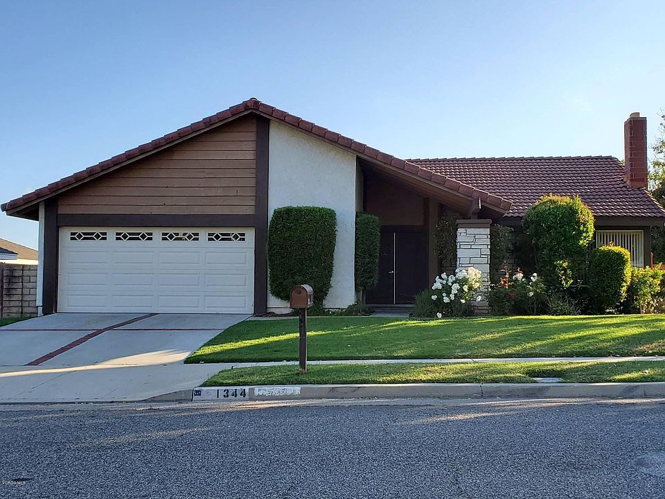 1st image of 1344 E Uppingham Dr