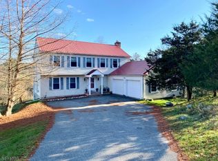 1 Cherry Tree Ln, Blairstown, NJ 07825